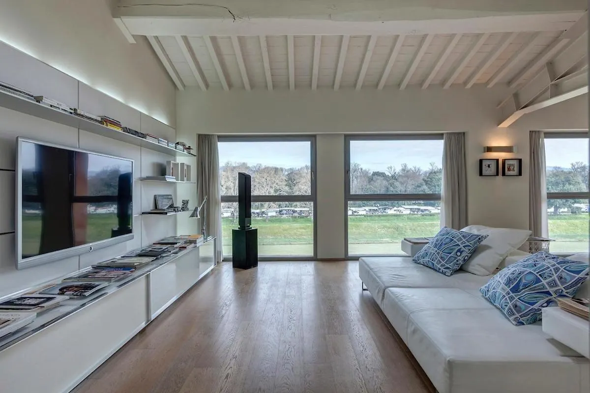 Apartment Loft On The River Florence Italy