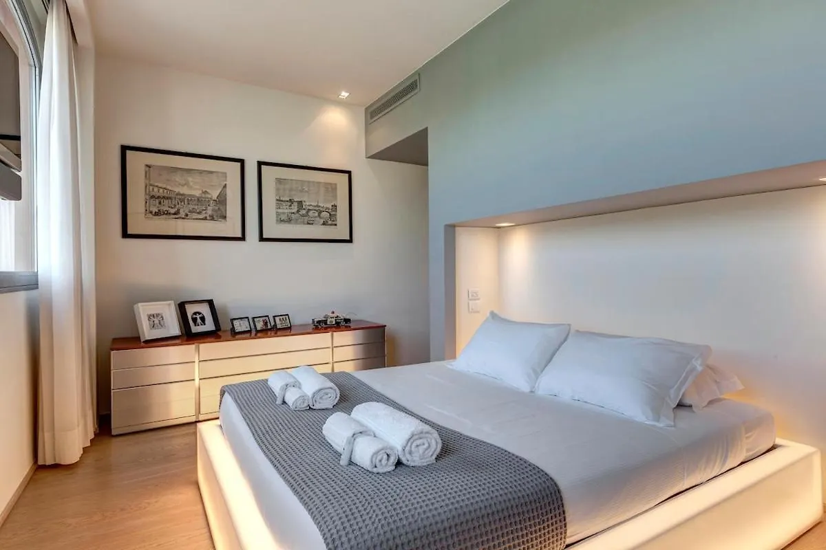 Apartment Loft On The River Florence