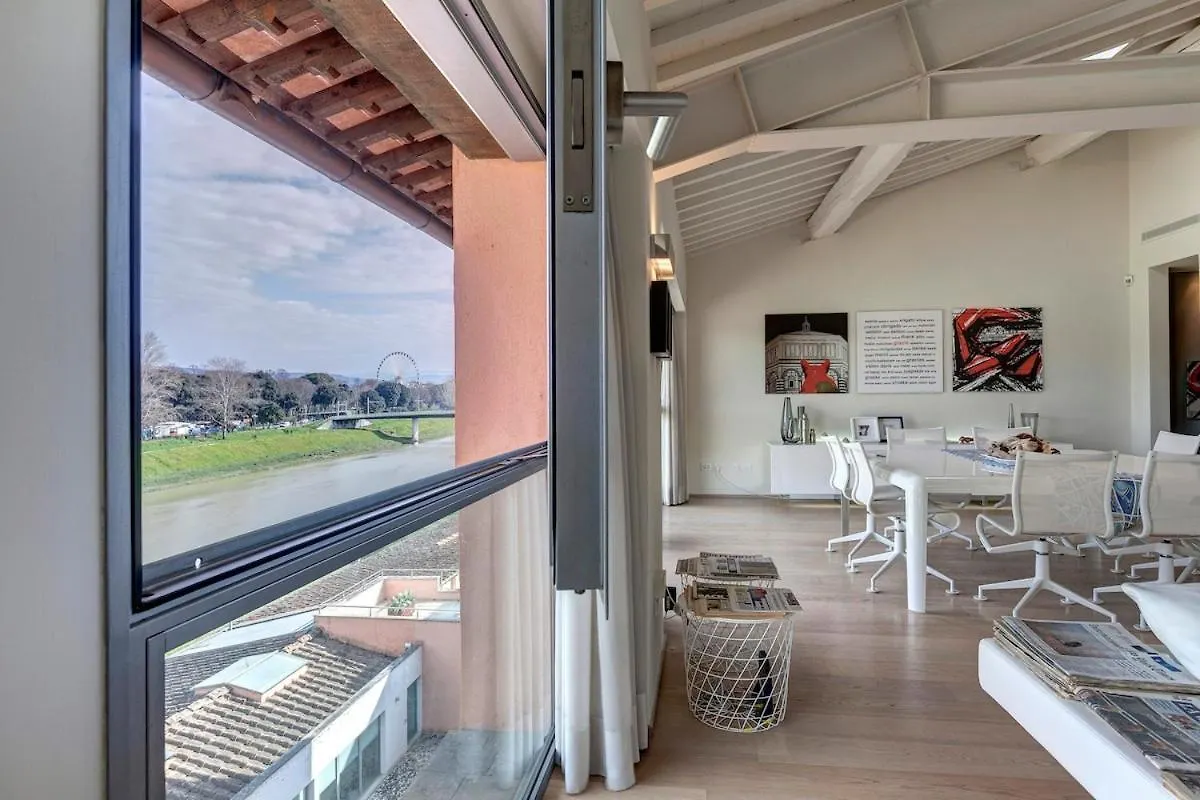Loft On The River Florence 0*,